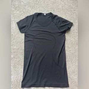 Lululemon Swiftly Tech